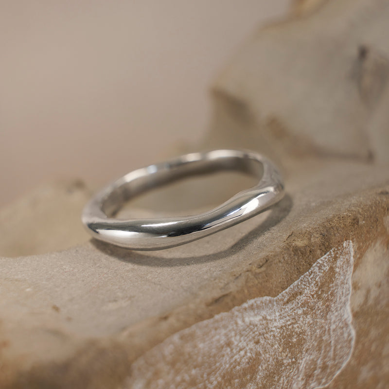 UNUN_RiverBand_Narrow.jpg__PID:c9e48bea-da7d-4653-bef9-acb002b97a73